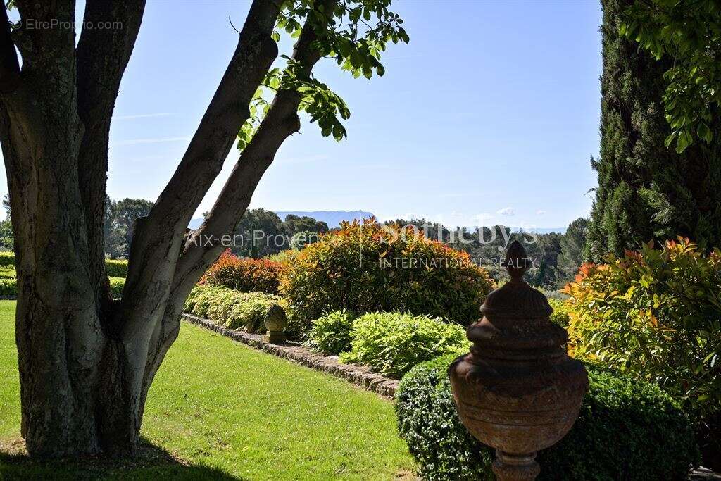 Maison à AIX-EN-PROVENCE