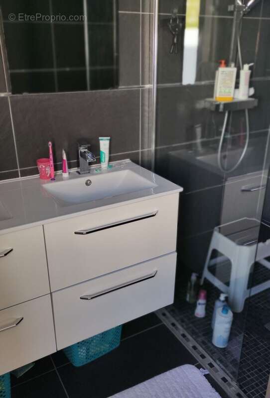 Maison à VILLENAVE-D'ORNON