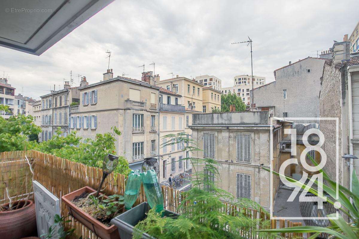 Appartement à MARSEILLE-6E