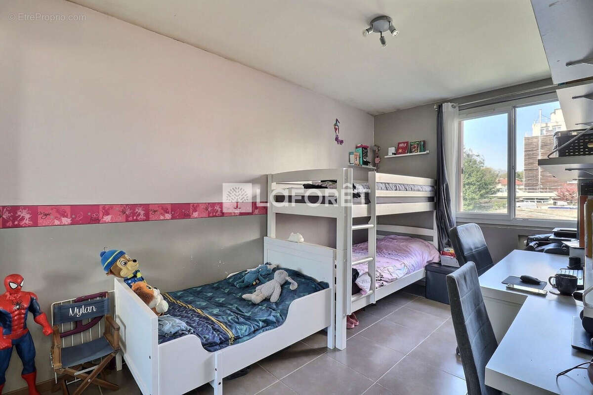 Appartement à VITRY-SUR-SEINE