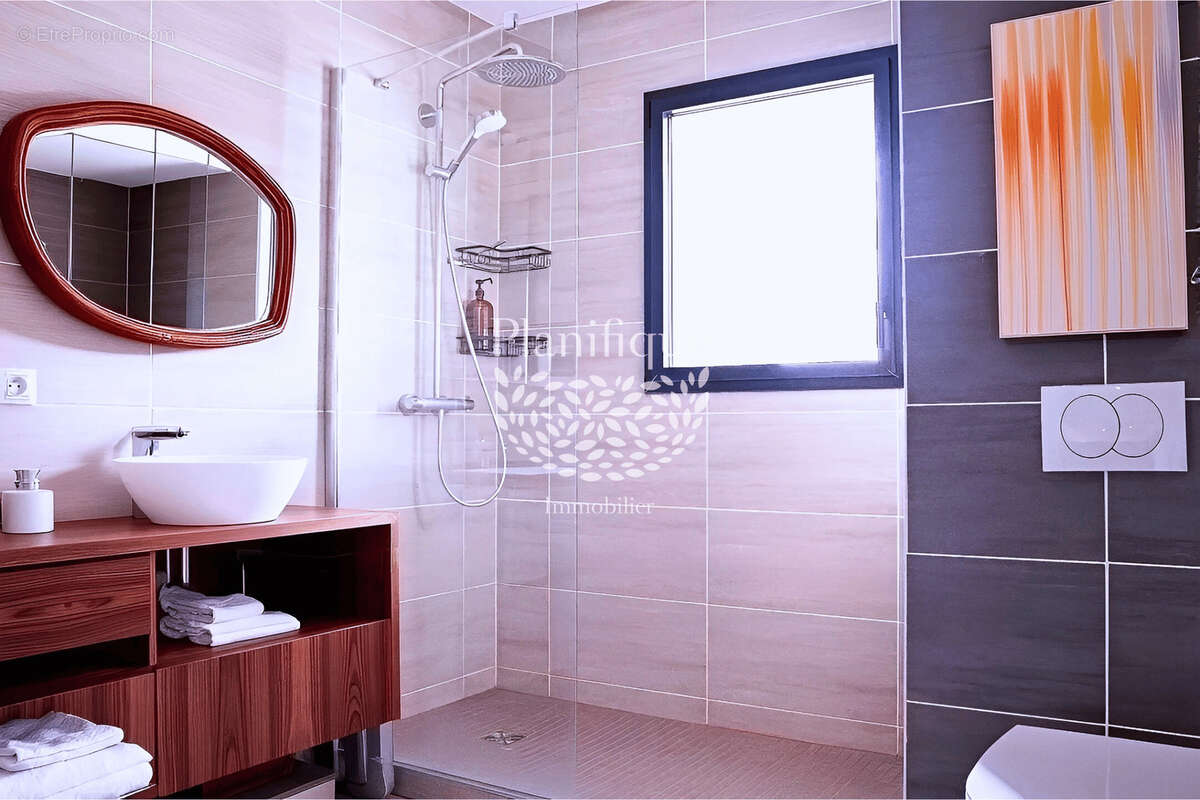 Appartement à SAINT-JULIEN-EN-GENEVOIS