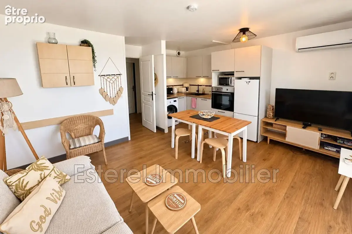 Appartement 3 pièces 35 m² à vendre à Cannes (06400) - photo 5