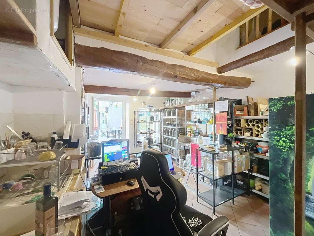 Commerce à CASTELLANE