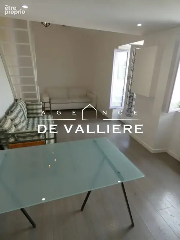 Studio 33 m² hypercentre Nanterre - photo 6