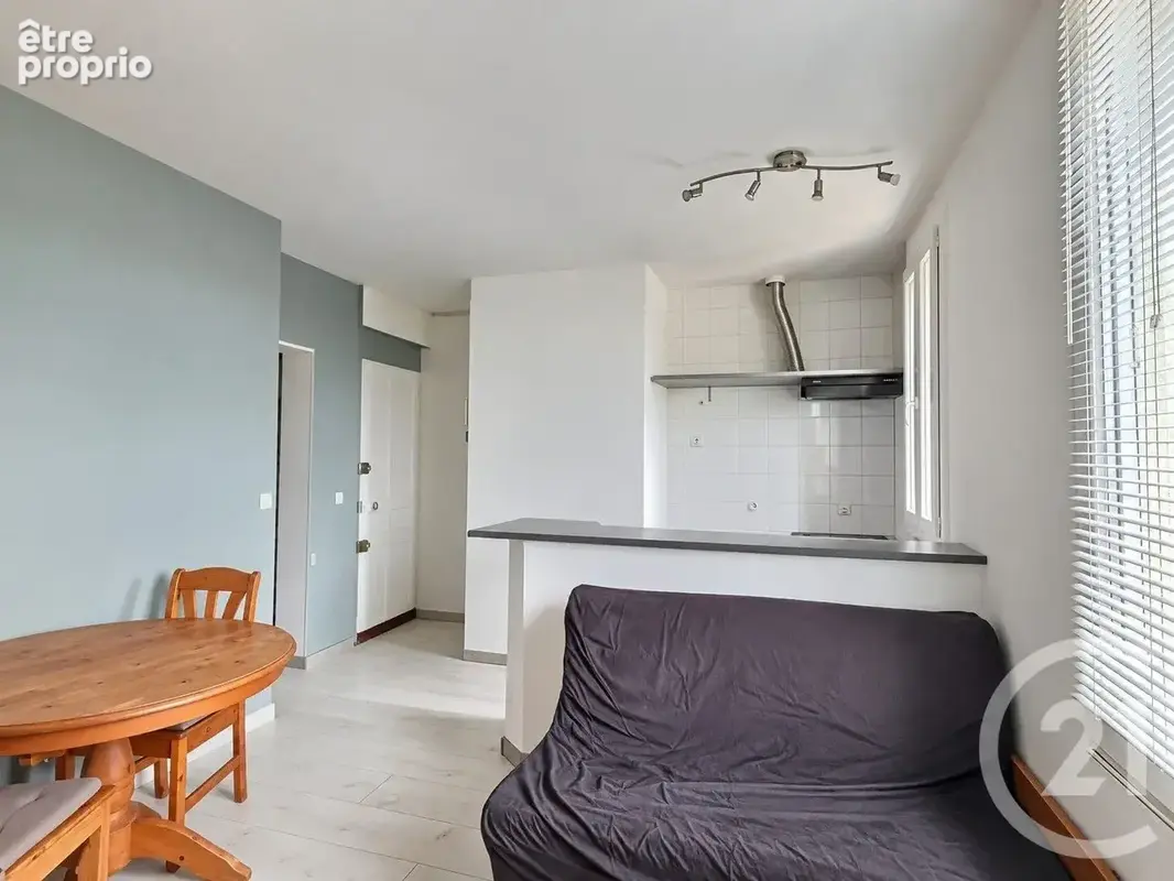 Appartement 2 pièces 29 m² à vendre à Aulnay-Sous-Bois (93600) - photo 2