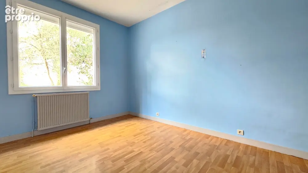 Maison 89 m² à Echire  - photo 6