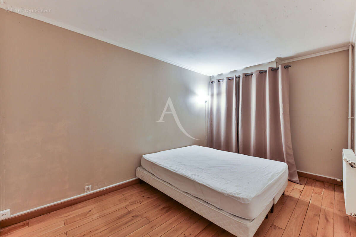 Appartement à AUBERVILLIERS