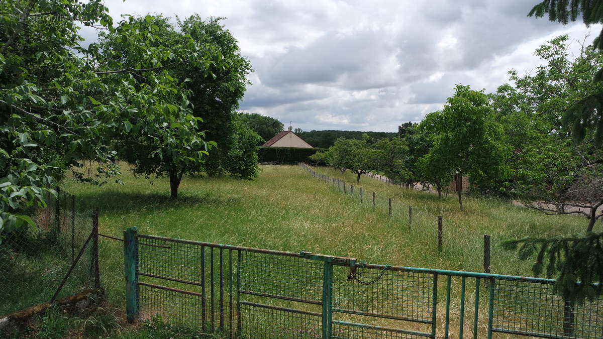 Terrain à bâtir 782 m² - photo 5