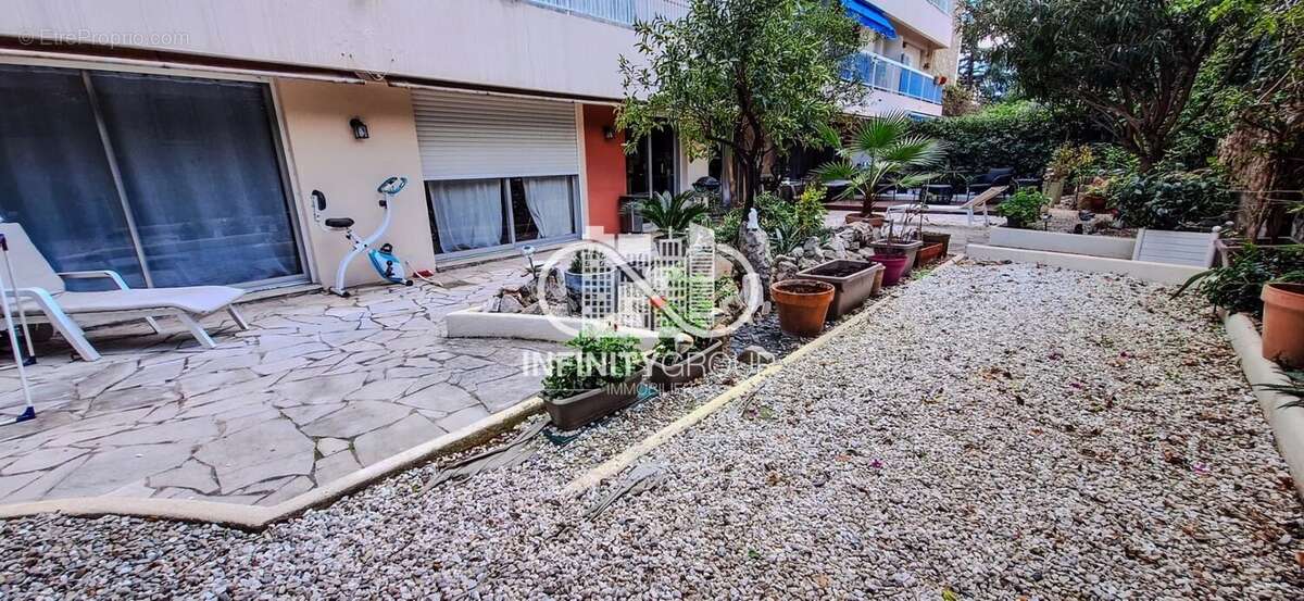 Appartement à CANNES