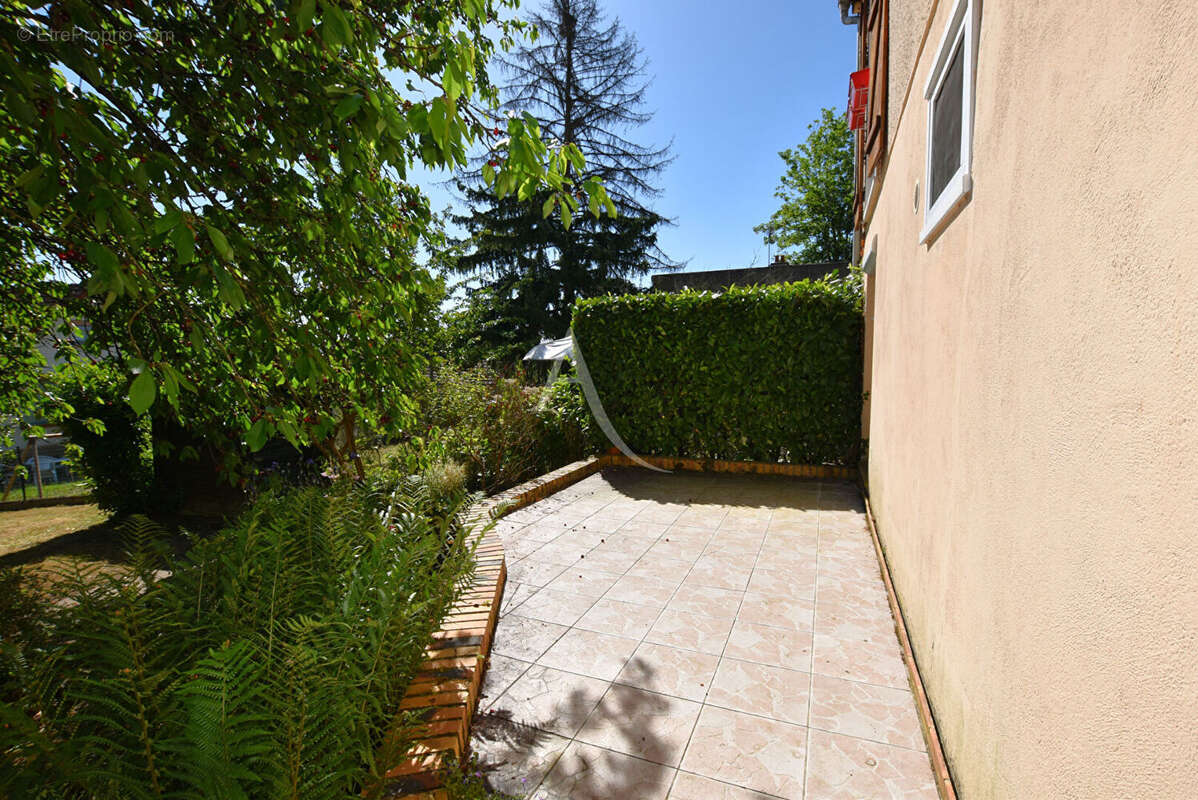 Maison à QUINCY-SOUS-SENART