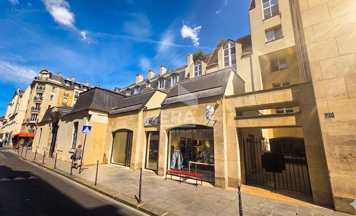 Appartement à PARIS-3E