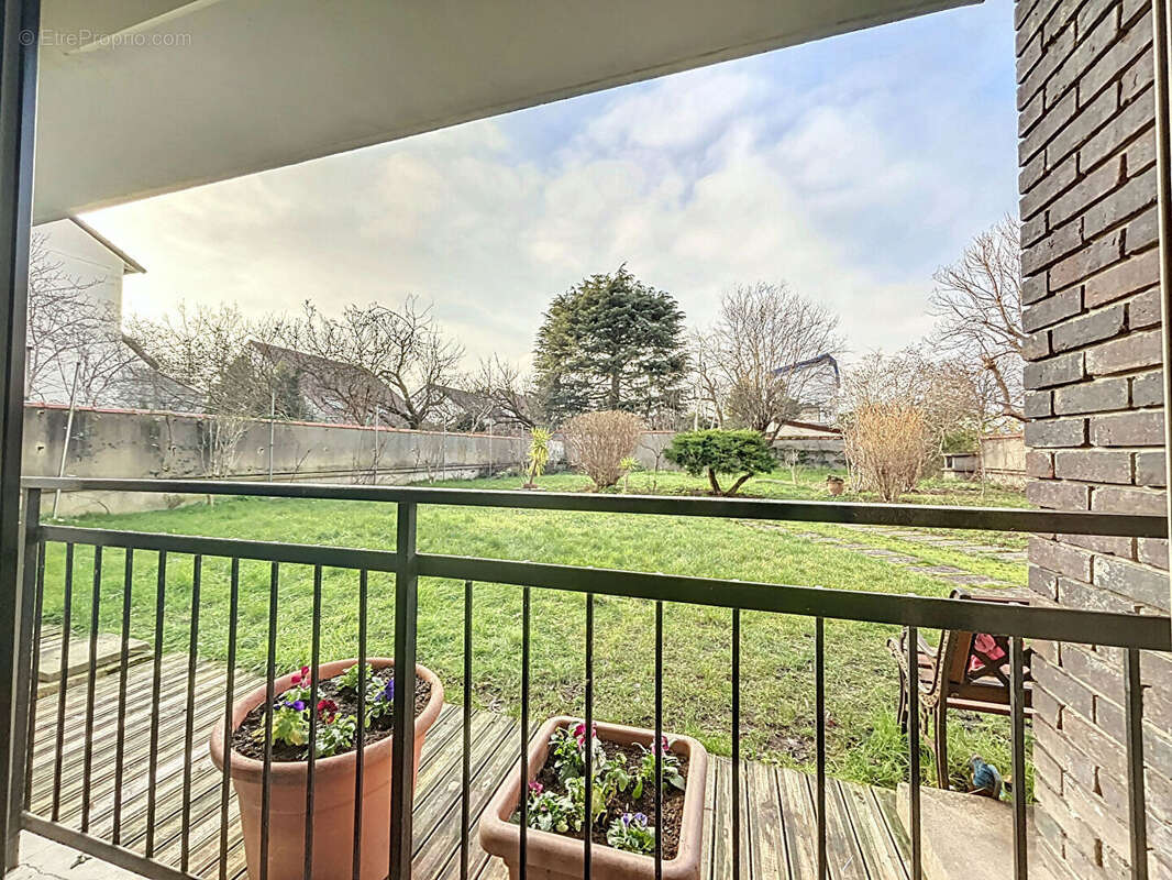 Appartement à SAINT-MAUR-DES-FOSSES