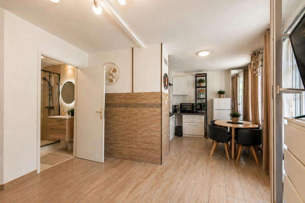 Appartement à SERRIS
