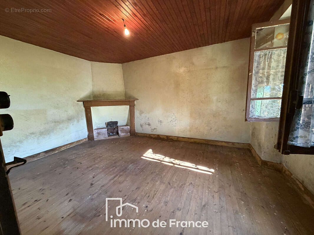 Maison à LES ALBRES