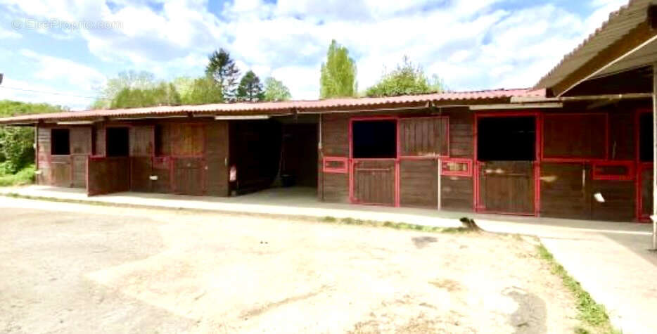 Maison à LA FERTE-GAUCHER