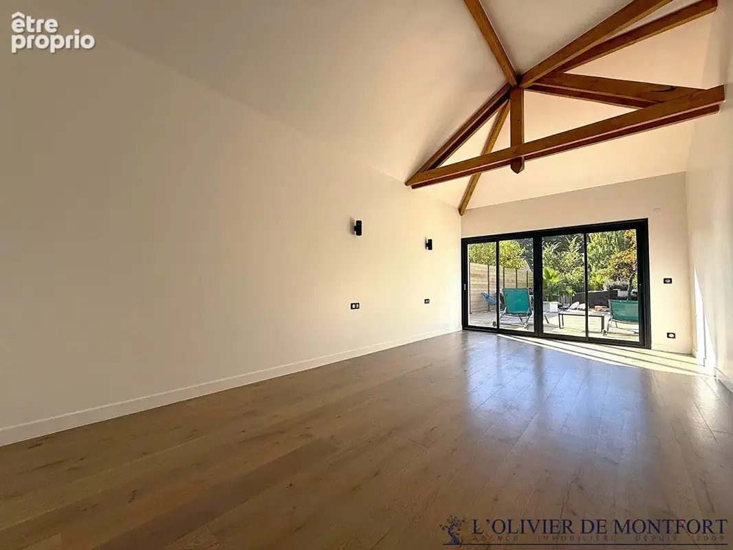 Maison contemporaine de 308 m² au sol - photo 10