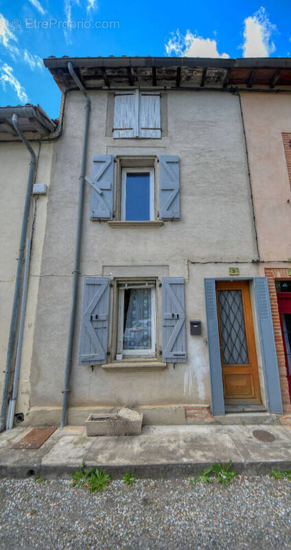 Maison à GIROUSSENS