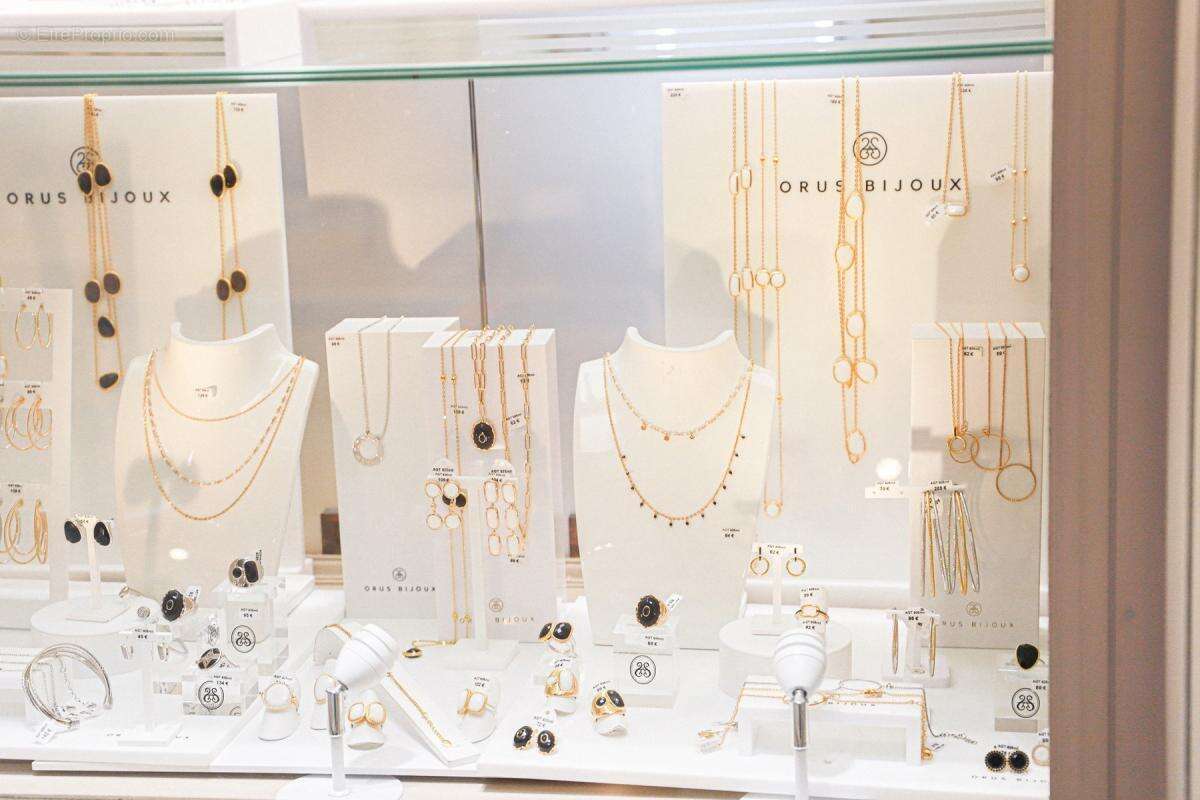 Commerce à MARSEILLE-13E