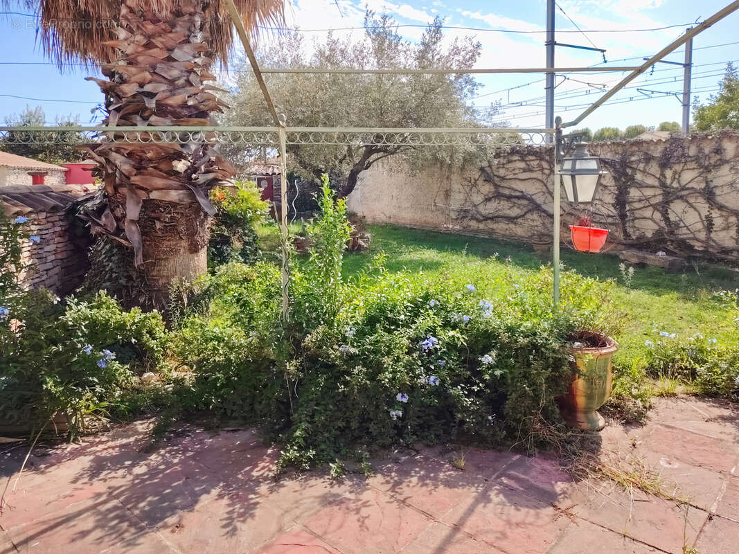 Maison à PONT-SAINT-ESPRIT