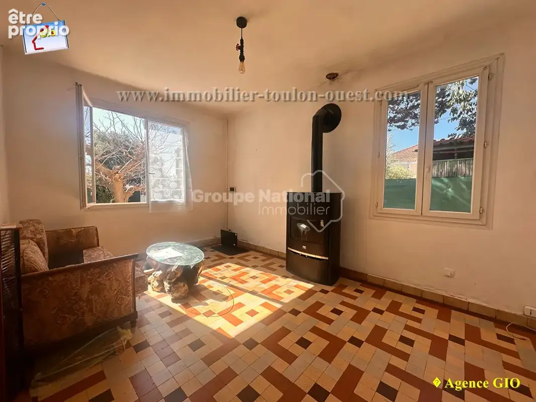 Toulon  ouest - les 4 chemins  - maison t3 de 65 m² environ - terrain de 640 m² - photo 3