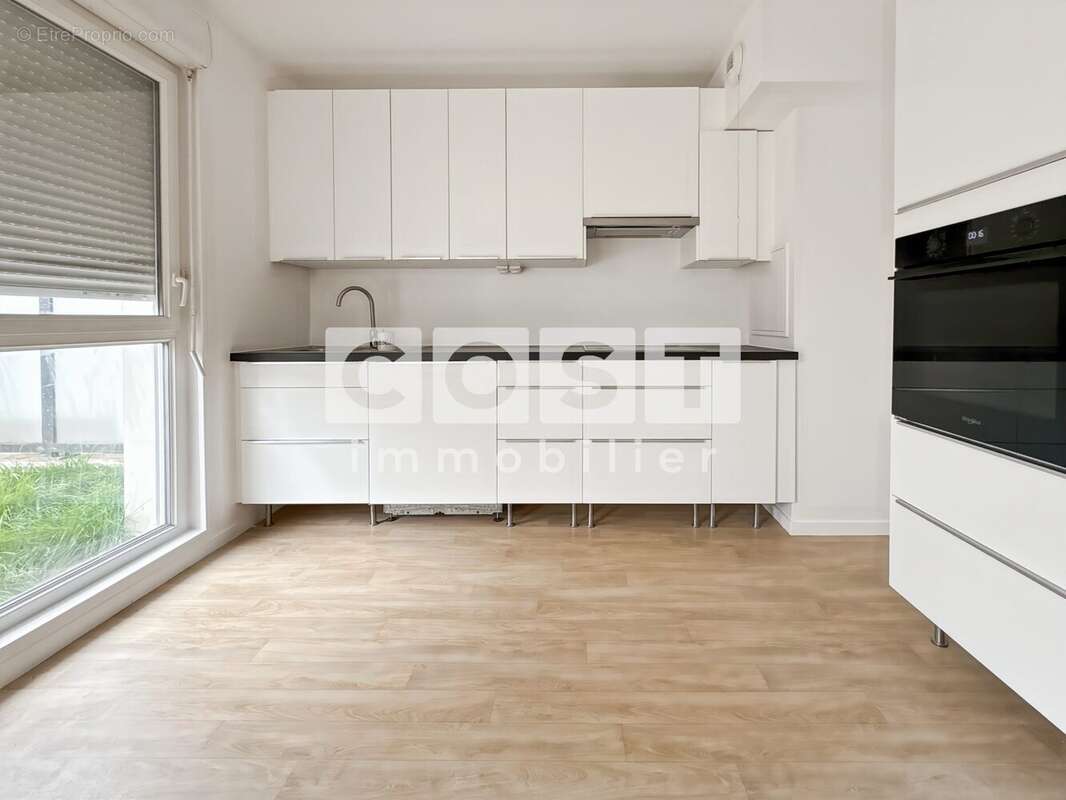 Appartement à GENNEVILLIERS