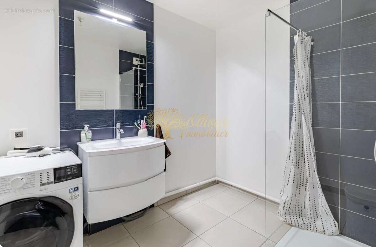 Appartement à CHENNEVIERES-SUR-MARNE