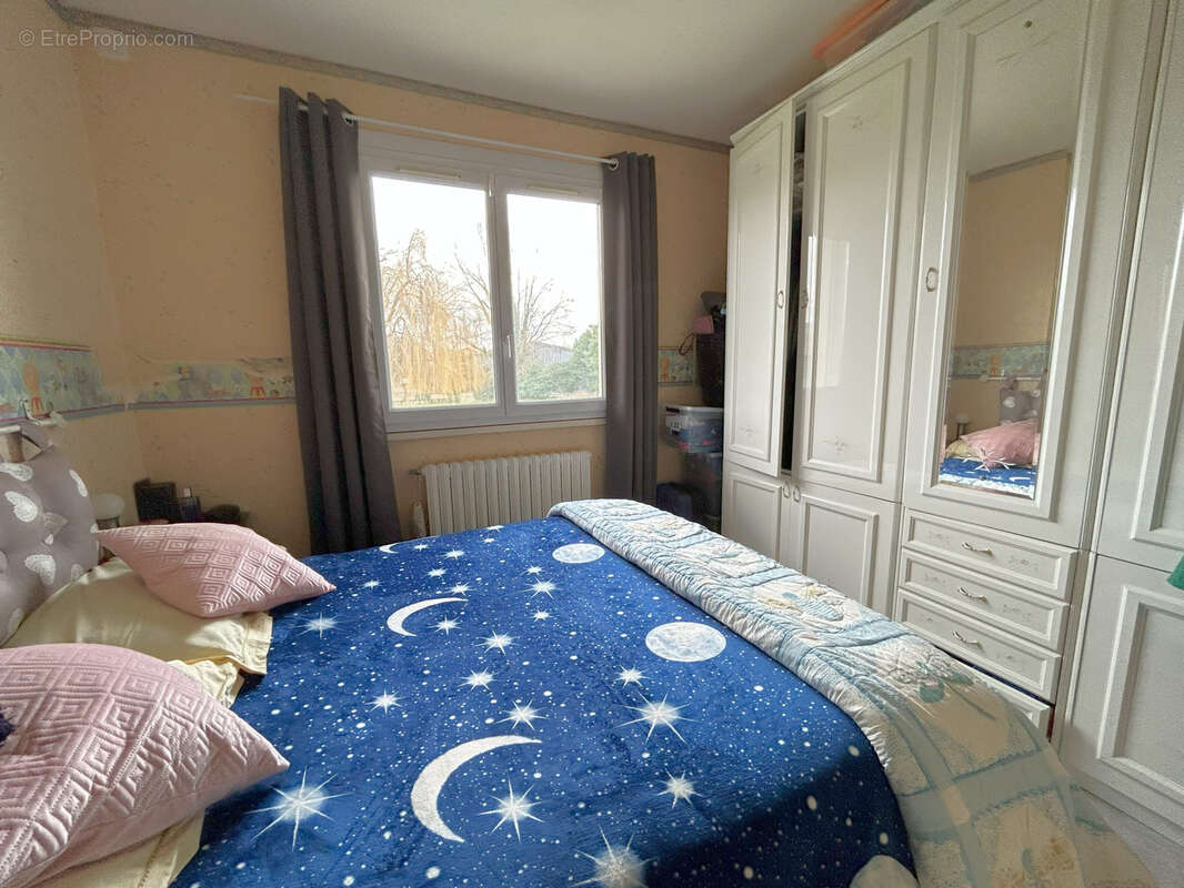 Maison à PONT-DE-VEYLE