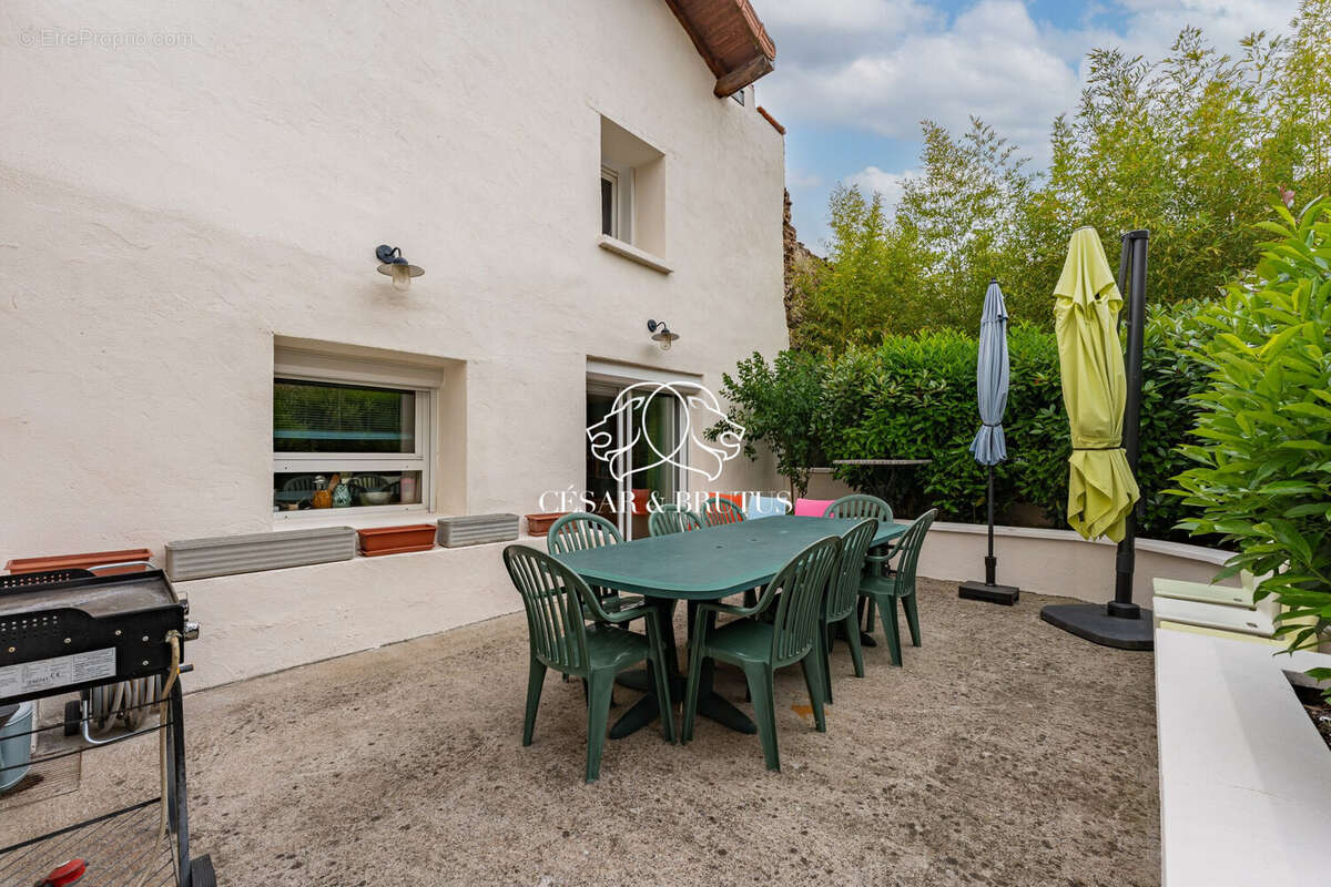 Maison 262 m² à Roanne  - photo 5