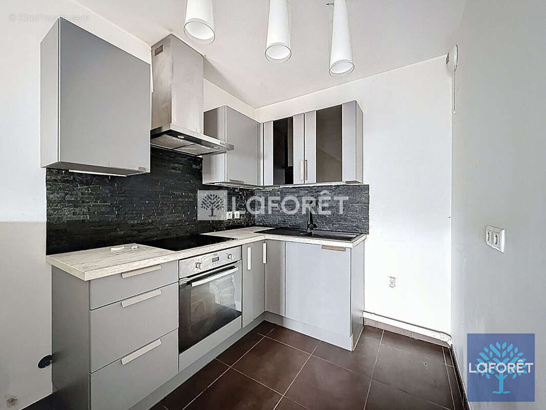 Appartement à VIGNEUX-SUR-SEINE