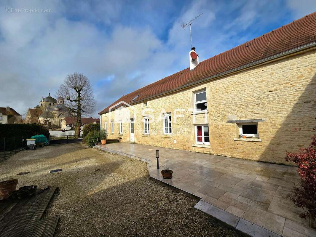 Maison 164 m² à Pargues  - photo 3