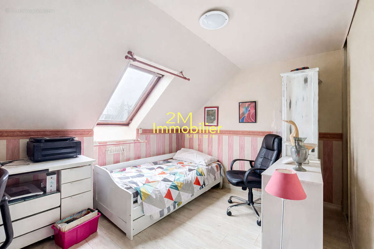 Maison à DAMMARIE-LES-LYS