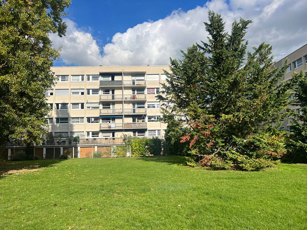 Appartement à PONTOISE