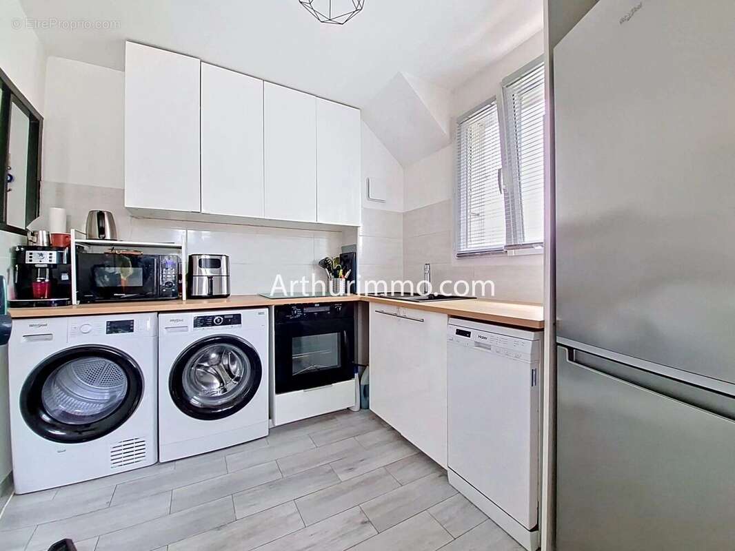 Appartement à LIMEIL-BREVANNES