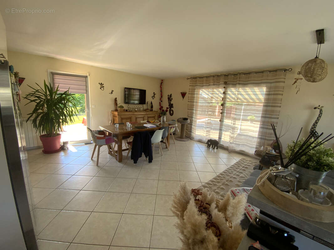 Maison à SAINT-BARTHELEMY