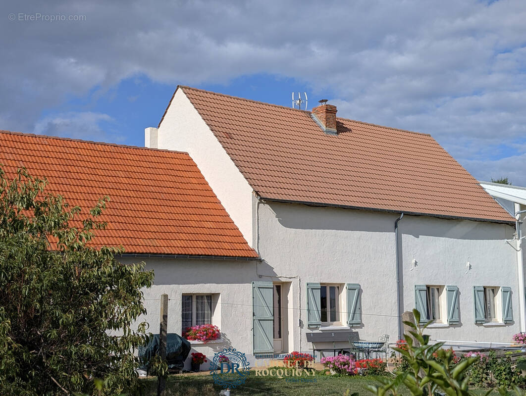 Maison à SANDILLON