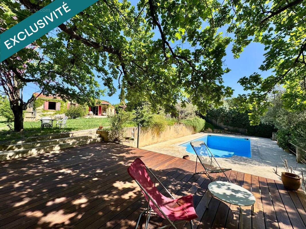 Photo 1 - Maison à LA TOUR-D'AIGUES