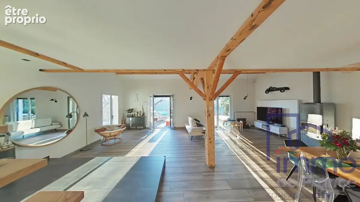 Maison 6 pièces 200 m² à vendre à Villars (42390) - photo 2