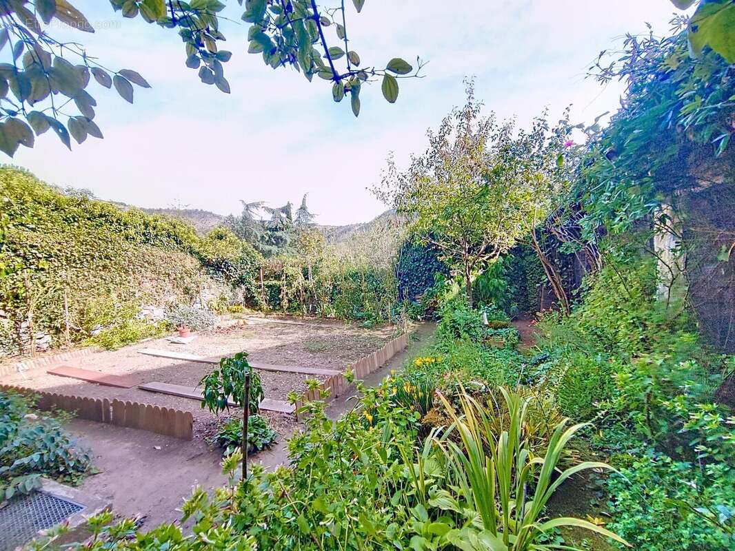 Photo 8 - Maison à VESSEAUX