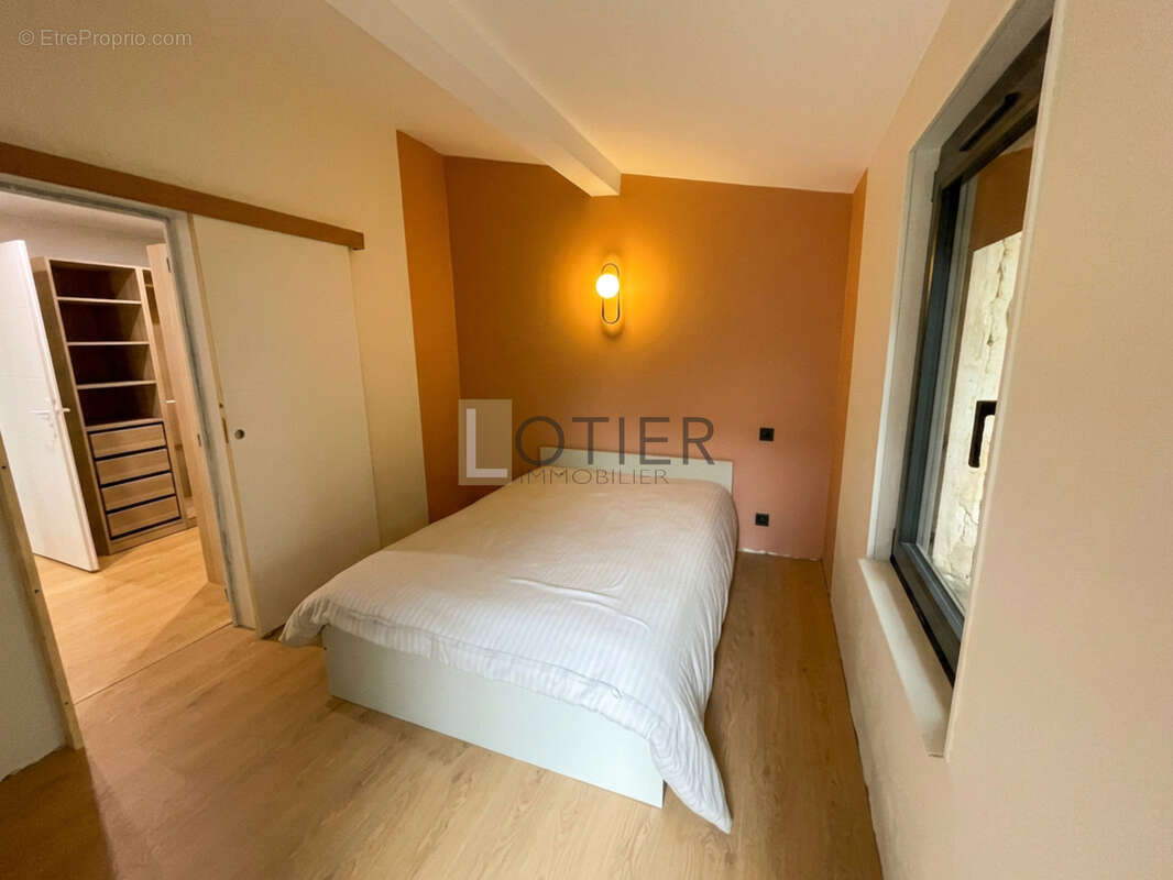 TRÈBES   Maison 3 faces, 3 chambres, suite parentale, jardin et belles prestations - photo 8