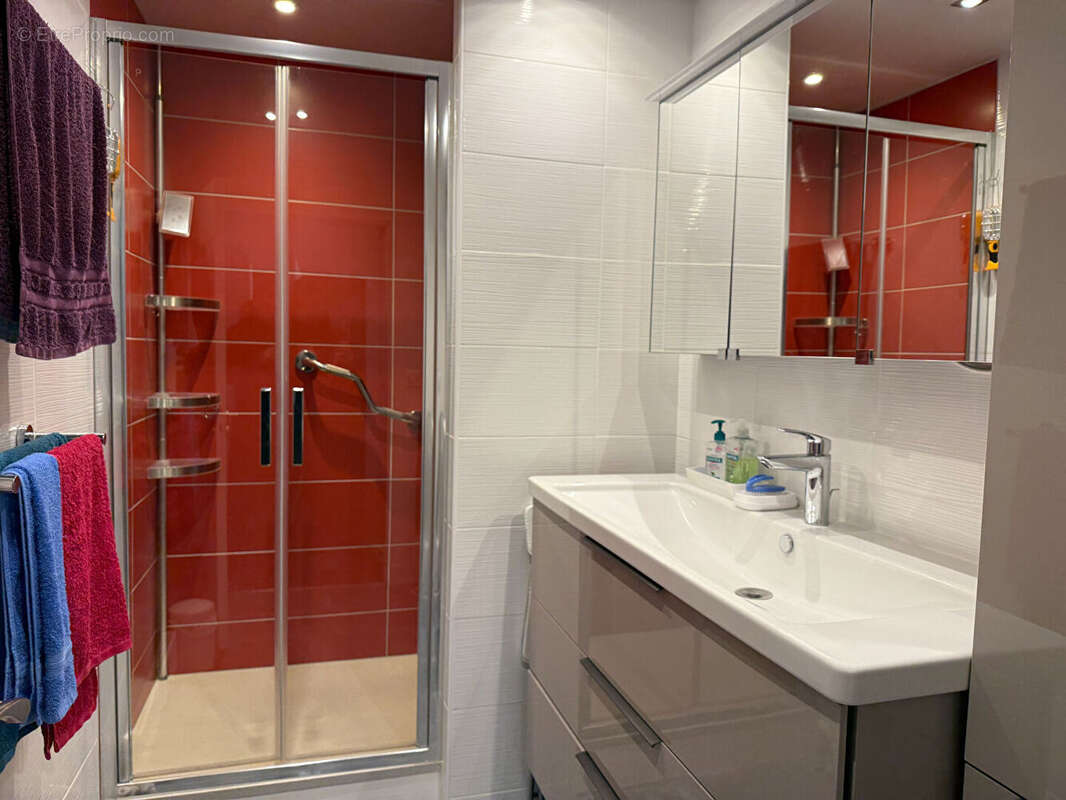 Appartement à ENGHIEN-LES-BAINS