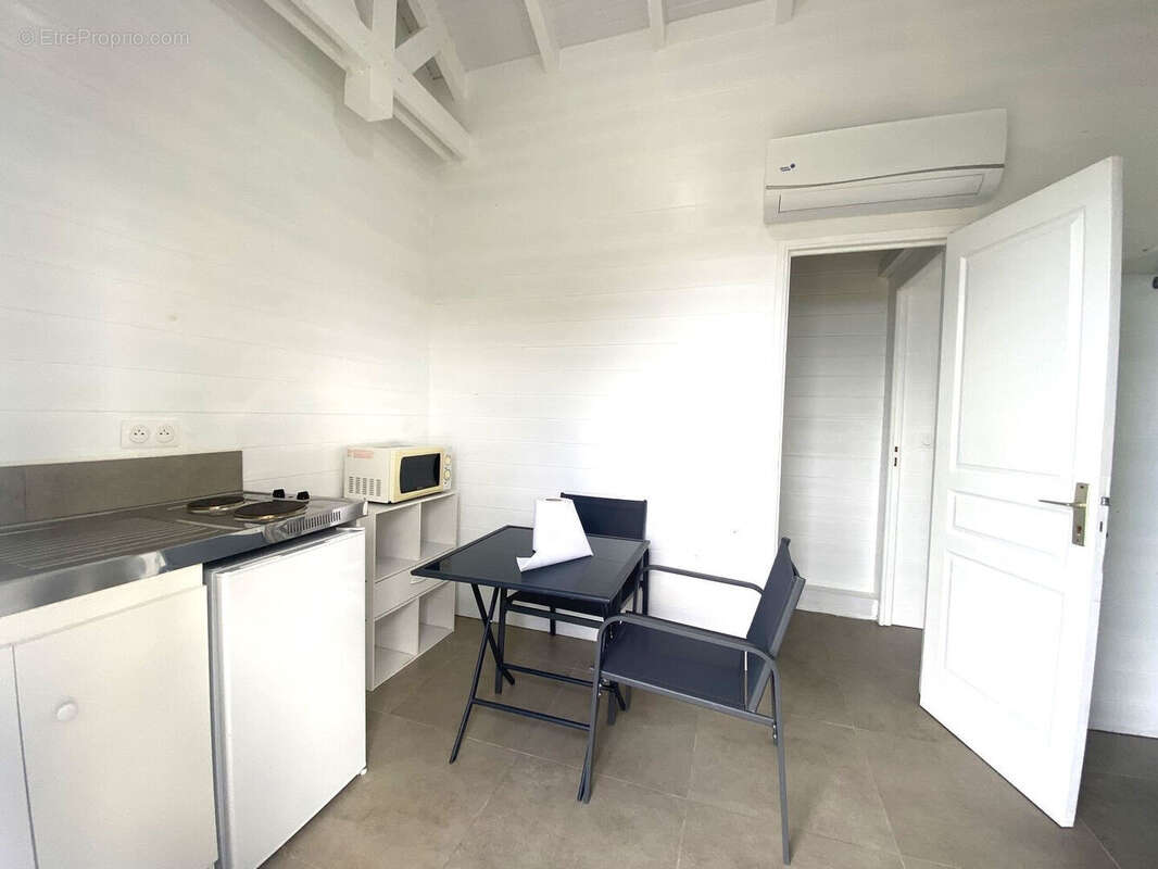 Maison à GRAND-BOURG