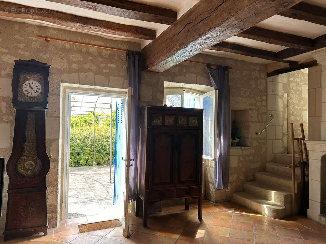 Maison à BENAIS
