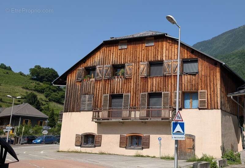 Appartement à CEVINS