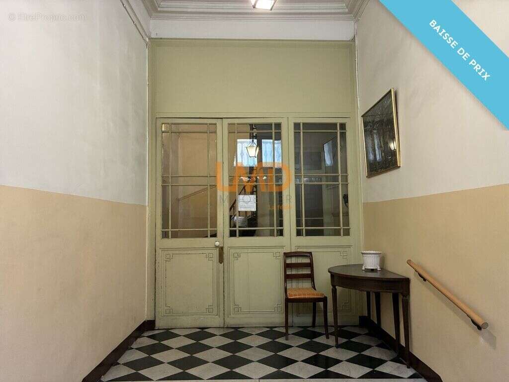 Appartement à MARSEILLE-6E