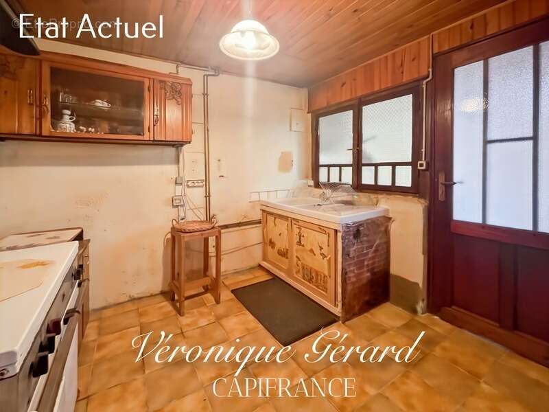 Maison à COUTRAS