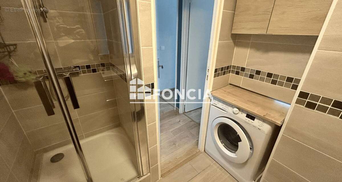 Appartement à FRESNES