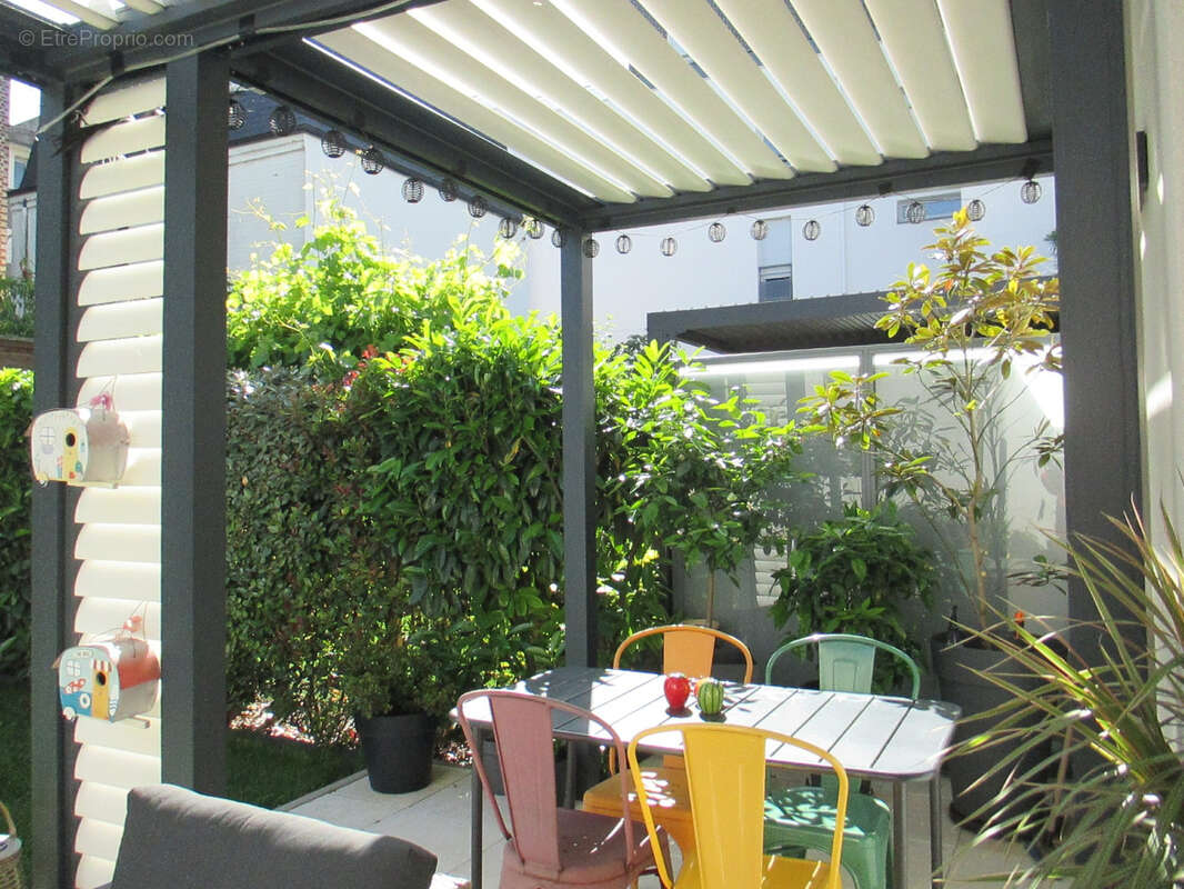 Appartement à FONTENAY-SOUS-BOIS