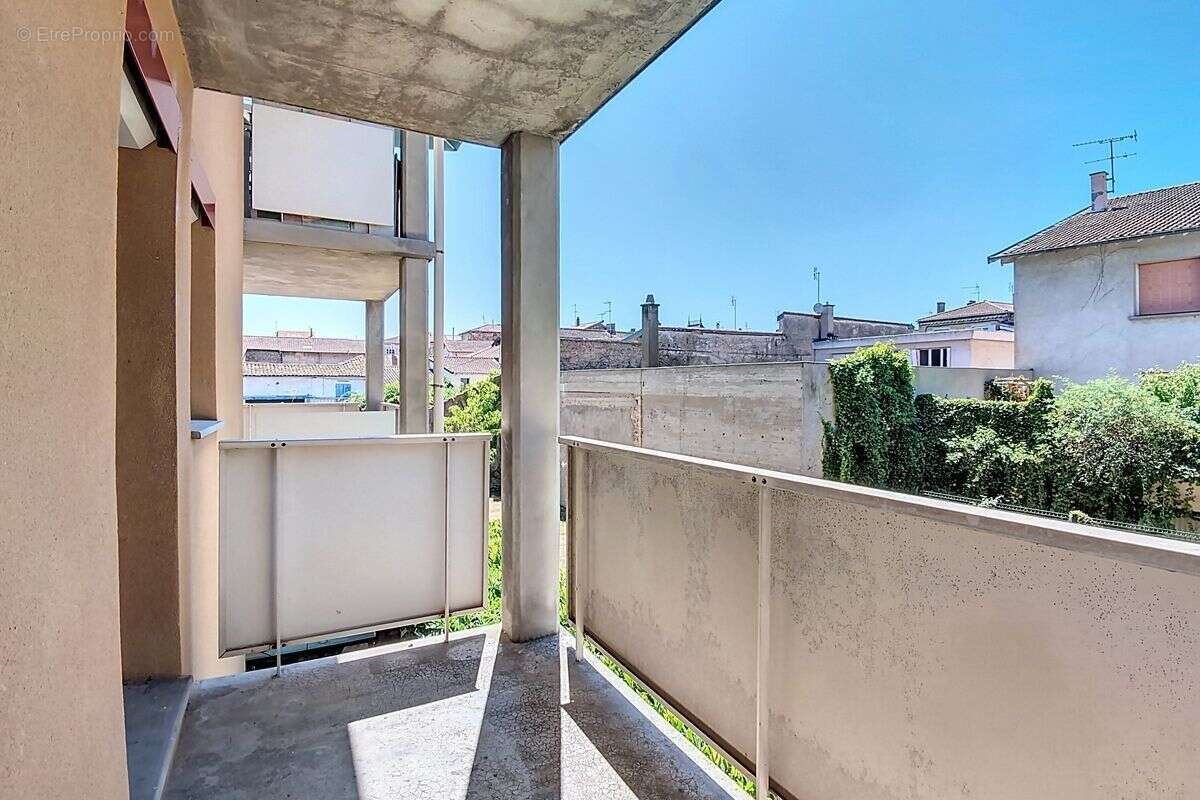 Appartement à BELLEVILLE