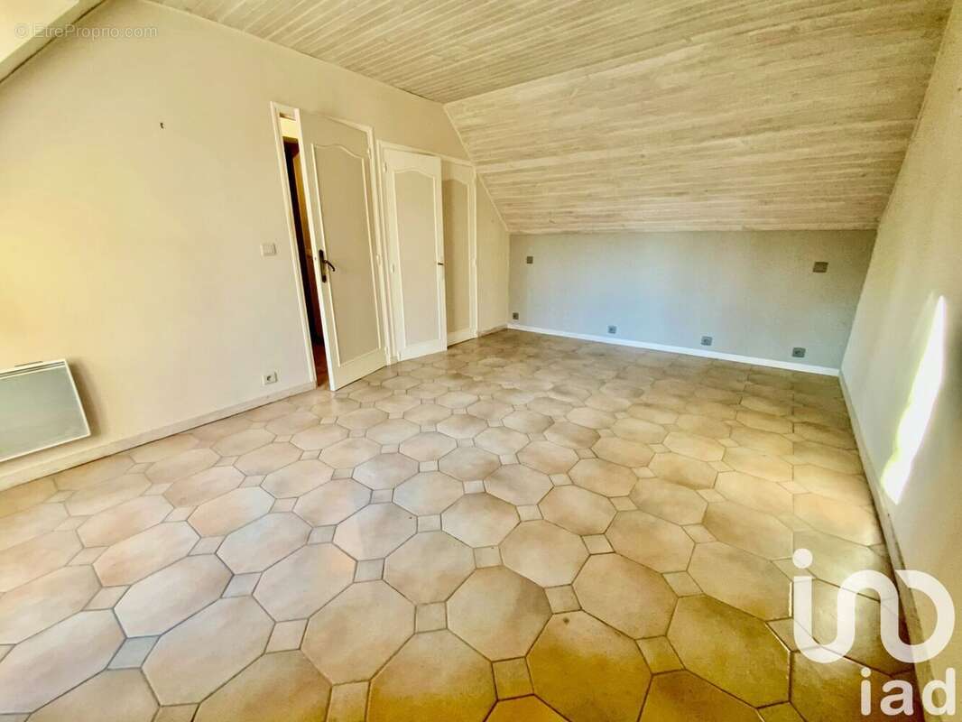 Photo 9 - Maison à SOUCY