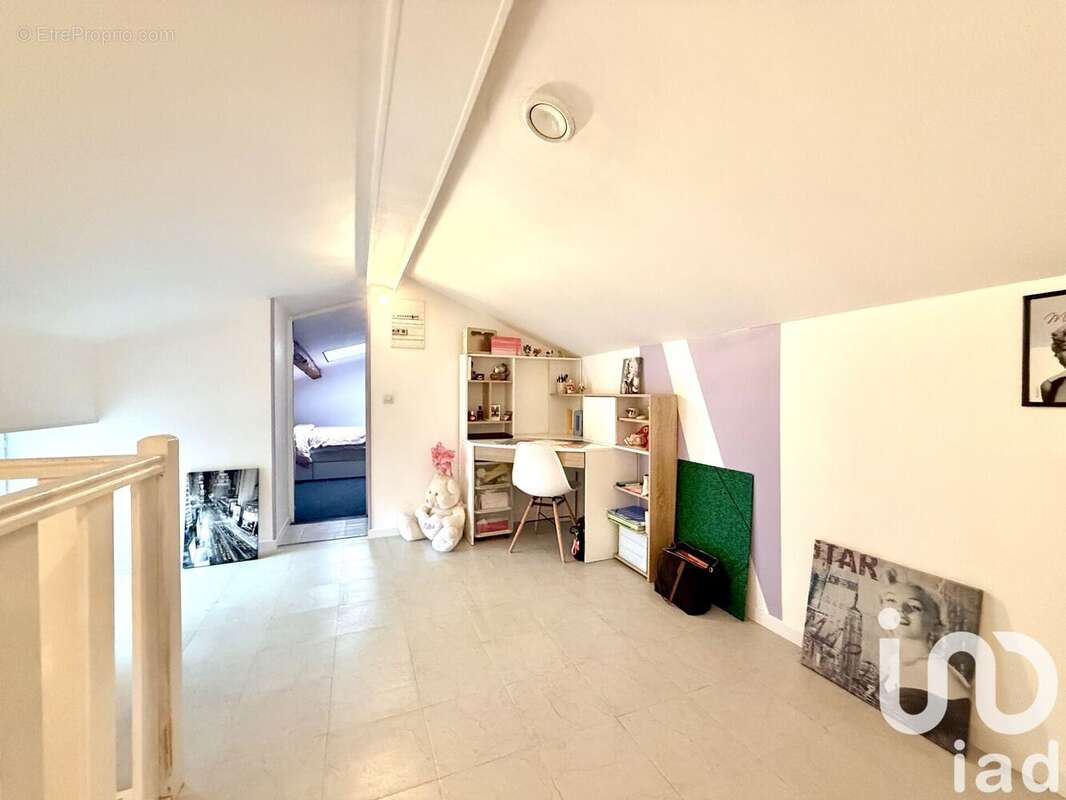 Photo 9 - Maison à SAINT-GEORGES-LES-BAILLARGEAUX